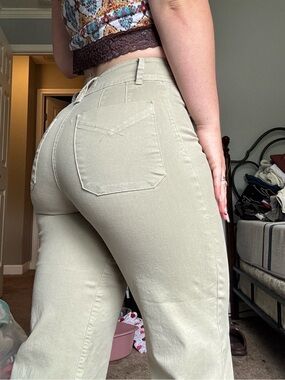 Cropped sage pants size 25